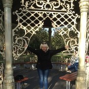  ,   Roxana, 54 ,  