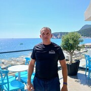  ,   Robert, 44 ,   ,   