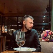  ,  Radu, 25