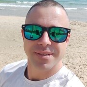  Tel Aviv-Yafo,   Toma, 34 ,   ,   