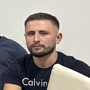  Holstein,   Miki, 27 ,   ,   