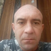 ,  Nik, 37