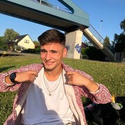  Ahrensburg,   , 19 ,   , 