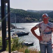  ,   Valentin, 46 ,     , c 