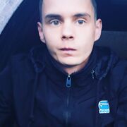  ,  Maxim, 28