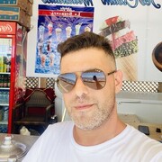  ,  Serdar, 40