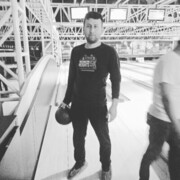  ,   Ibrohim, 27 ,   ,   