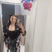  , 
