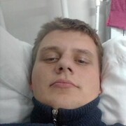  ,  Dima, 28