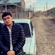  ,  Ash, 20