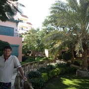 ,   Nik, 59 ,   