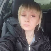  ,   Mia, 34 ,  