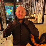  ,   Petr, 33 ,   ,   , c , 