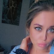  ,  Elena, 43