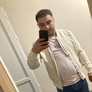 ,  Karlen, 26