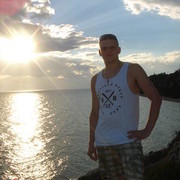  ,   Edy, 37 ,   