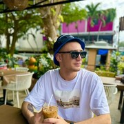  Galax,  Alexander, 25