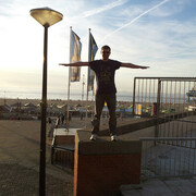 ���������� Essen, ���� ������� �����, 37 ���, ������������ ��� ������, ����� � ���������, c�������� ���������, ���������