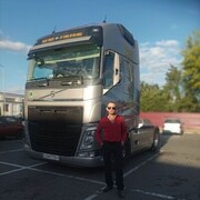  ,   Sergey, 40 ,   ,   