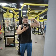  ,  Magomed, 33