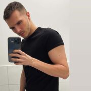  -,   , 32 ,     , c 