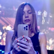  Czchow,  Iren, 37