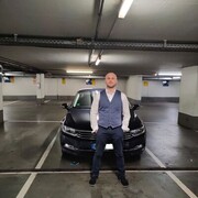  ,   Michail, 42 ,   ,   