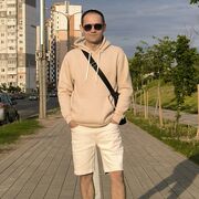  ,   Alexander, 32 ,   ,   