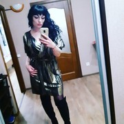 ,   Veronicka, 32 ,  