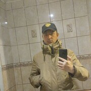  ,  Ruslan, 32
