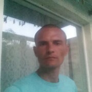  ,  Denis, 34