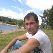  ,   Vitalie, 39 ,   