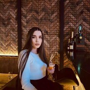  ,  Ayla, 26