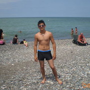 ,   Temo, 32 ,  