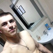  ,  Vladimer, 28