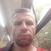  ,  Viktor, 42