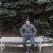  ,  volk, 33