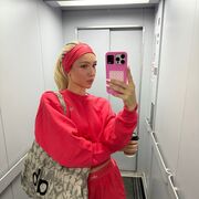  Athienou,   , 28 ,   ,   
