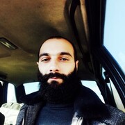 ,   Arman, 32 ,   ,   
