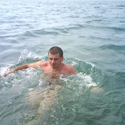  ,   Sergi, 44 ,   