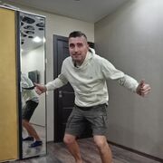  ,   Vladimir, 39 ,   ,   
