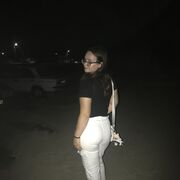 , 