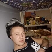  -,   Michael, 33 ,   ,   , c 