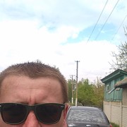  ,   Andrew, 44 ,   