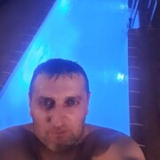  ,   David, 39 ,   ,   