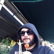  ,  Gia, 38