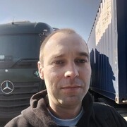  ,  Adrian, 35
