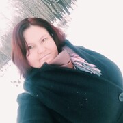  ,   Anna, 33 ,  