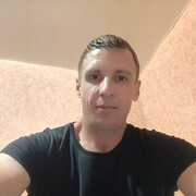  ,  Nazariy, 40