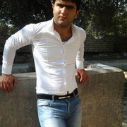  ,  Elnur, 31